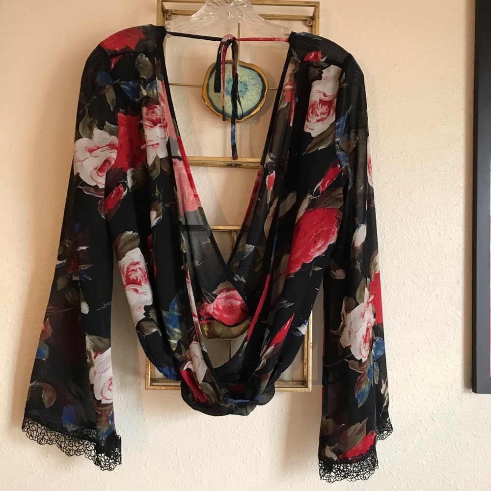 Flower Blouse - Picture 2 of 5